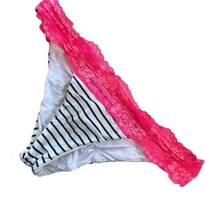 Beach Bunny Lady Lace Bikini Bottom